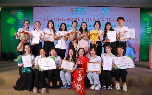 Trao 35 giải thưởng xuất sắc cuộc thi Sinh viên Nghiên cứu Khoa học lần thứ 10 Đại học Đông Á